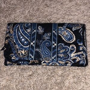 Vera Bradley wallet